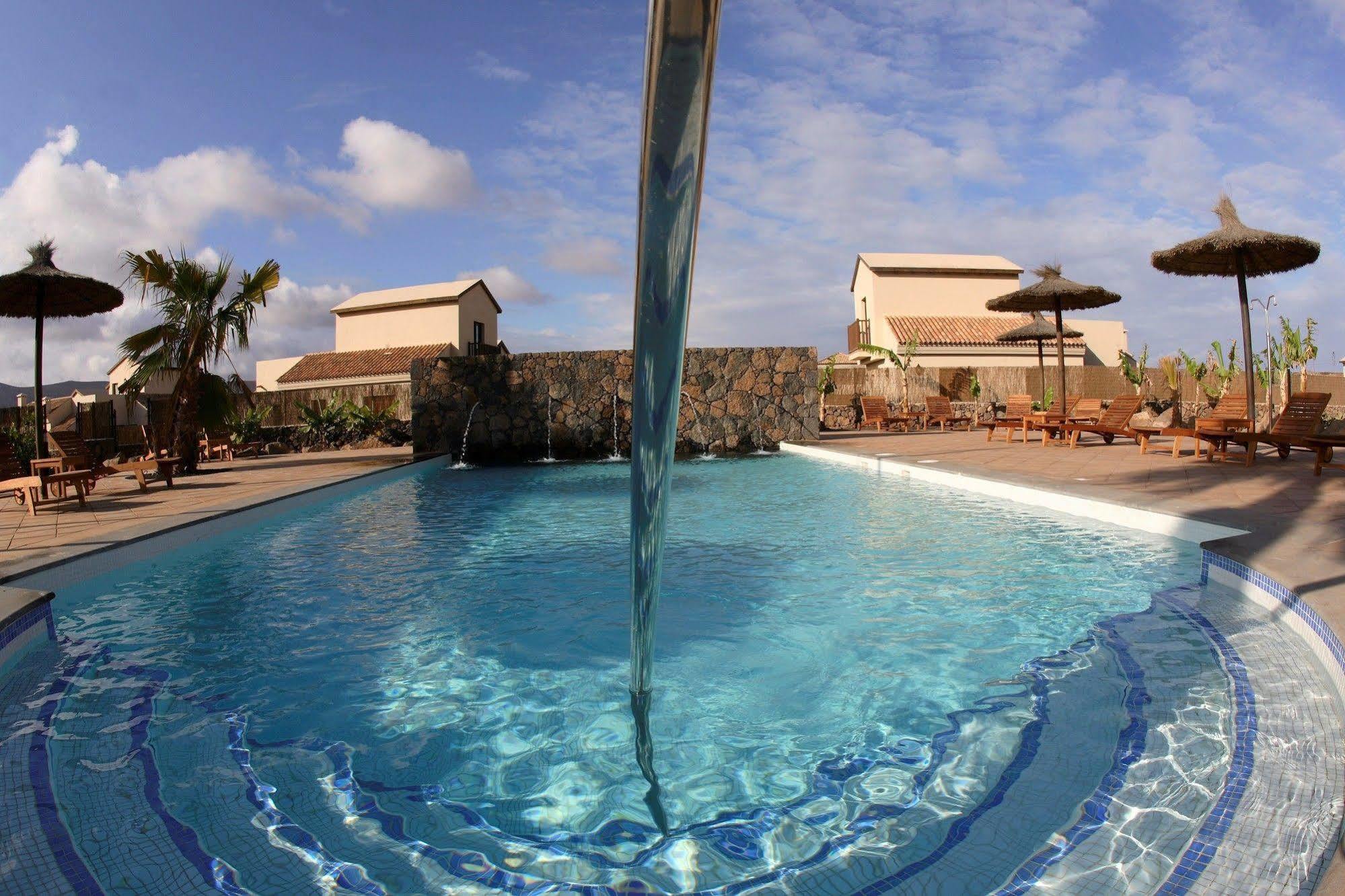 Villas Oasis Casa Vieja ラ・オリーバ エクステリア 写真