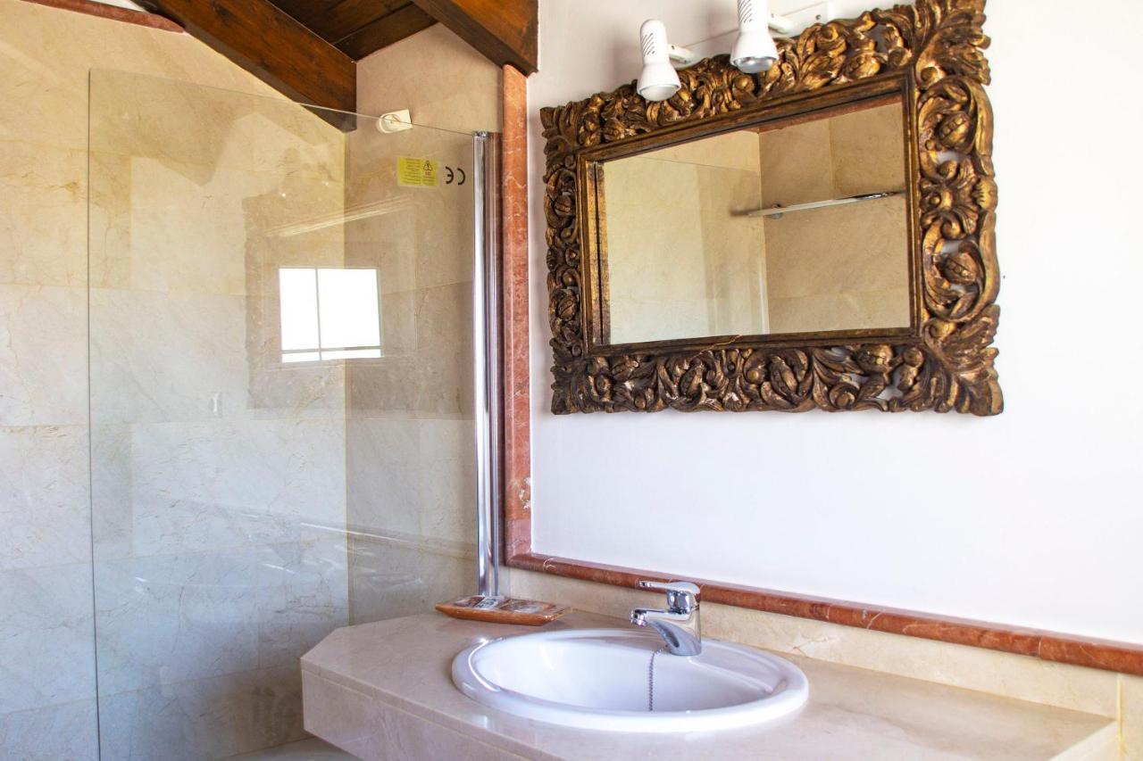 Villas Oasis Casa Vieja ラ・オリーバ エクステリア 写真